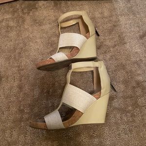 BCBGeneration PL Barlee Wedges